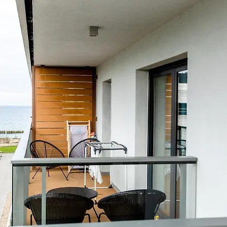 Apartament Turkusowy Gardenia Z Widokiem Na Morze Epapartamenty Apartman Dziwnów